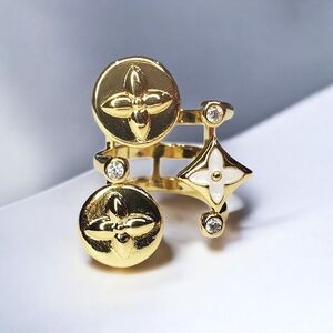 Luxury Gold Plated Stainless Steel Clover Blossom Caged Ring